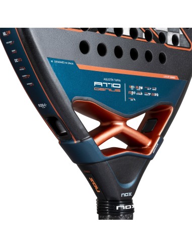 Nox -PALA NOX AT10 GENIUS ATTACK 18K ALUM DE AGUSTIN TAPIA PAT10GENIUSAT1825