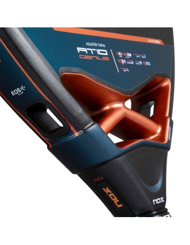 Nox -PALA NOX AT10 GENIUS ATTACK 18K ALUM DE AGUSTIN TAPIA PAT10GENIUSAT1825