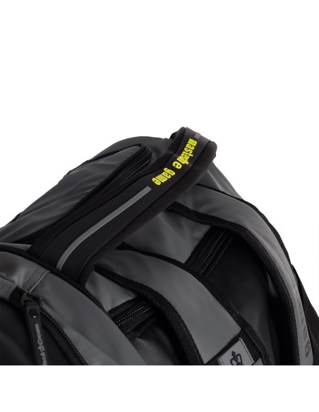 Black Crown -BLACK CROWN WONDER PRO 2.0 HARD BLACK/GREY PADEL BAG A003735 Black Crown -BLACK CROWN WONDER PRO 2.0 HARD BLACK/GREY PADEL BAG A003735