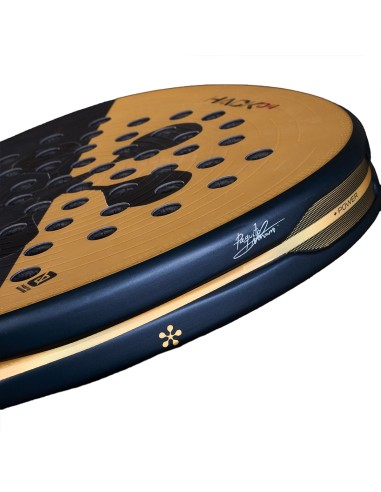 Bullpadel -Bullpadel Hack 04 Premier 2025