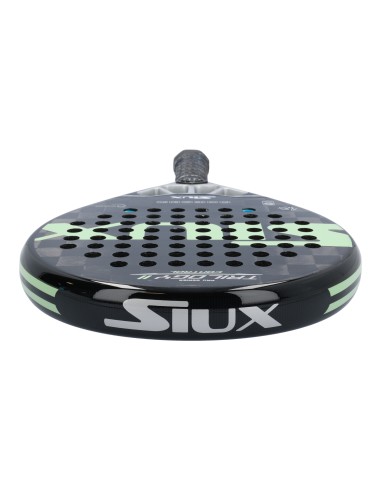 Siux -Siux Trilogy II Control Patty Llaguno