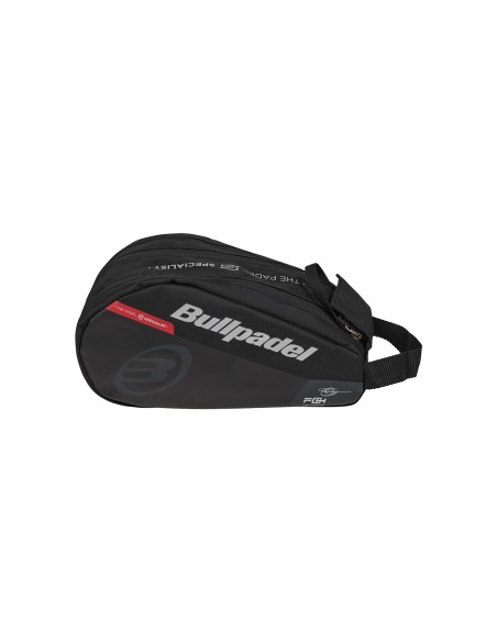 Toiletry Bag Bullpadel Black Bpn26022 | Padelmania