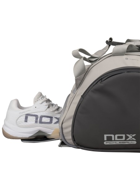 Nox -Paletero Pickleball Nox Pro Gris